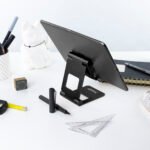 Suporte de Mesa Tooq Ajustável p/ Smartphone/Tablet Max. 10" Preto - Image 3