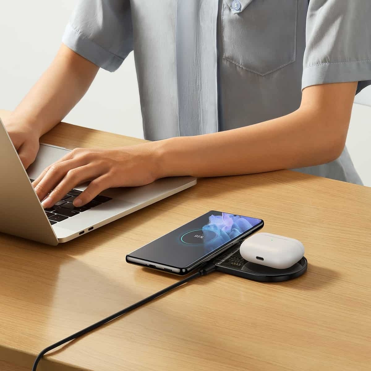 Carregador Wireless Baseus Dual USB-C 20W Preto - Image 2
