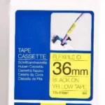 Fita laminada flexível BROTHER - Texto preto sobre fundo amarelo