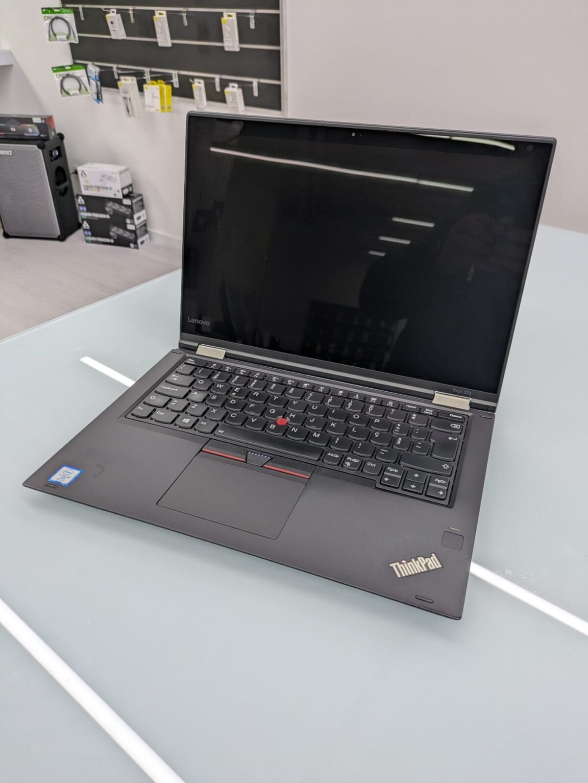 Portátil Lenovo ThinkPad Yoga 370 i5-7500U 13.3" 8 GB 512 GB SSD W11 Pro - Image 1