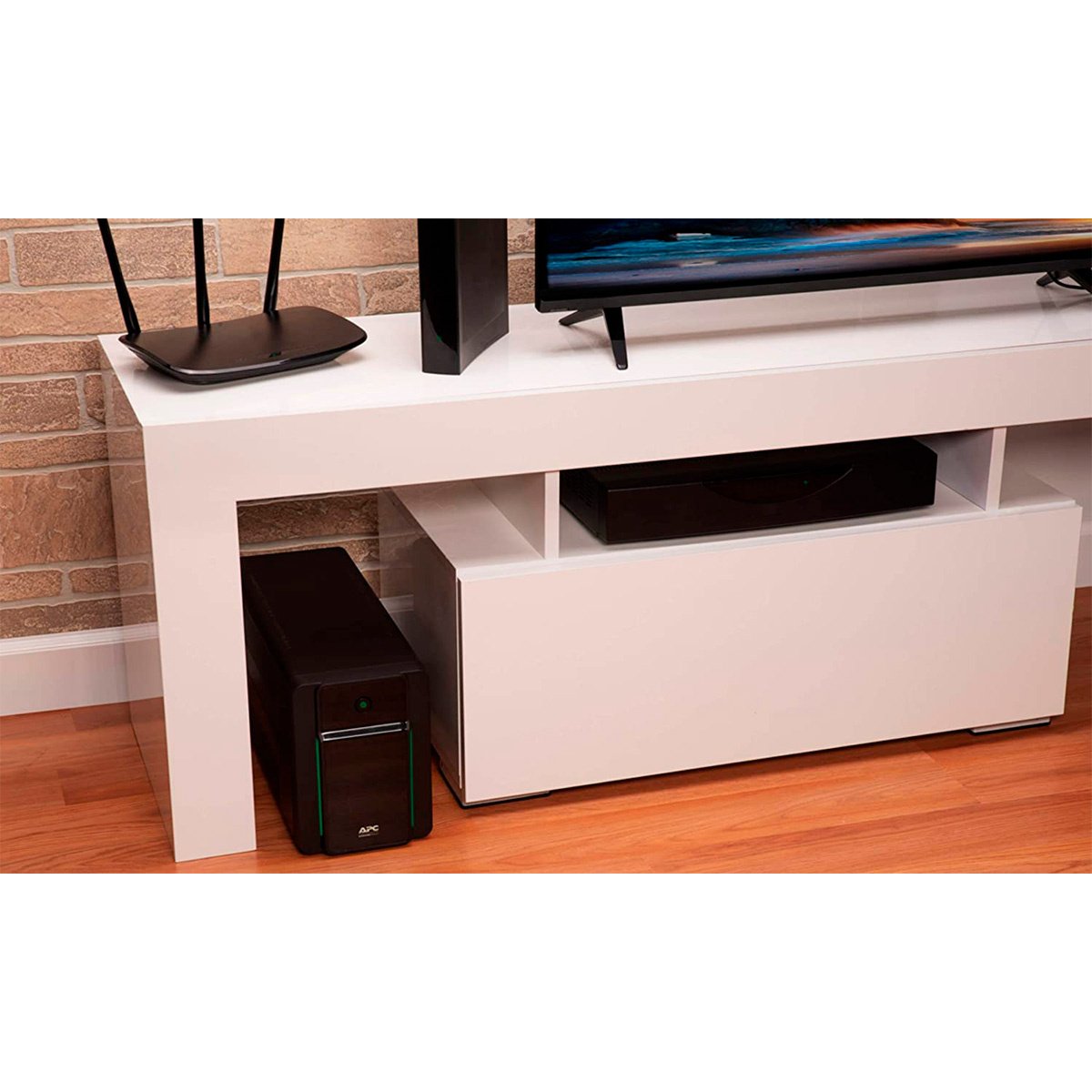 UPS APC Back-UPS 1600VA/900W 230V AVR Schuko Sockets - Image 5