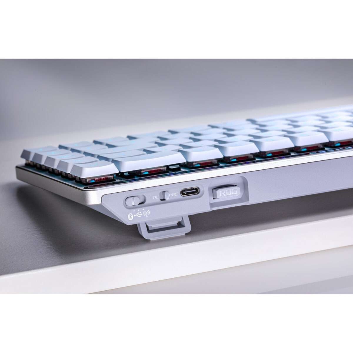 Teclado Mecânico Asus ROG Falchion 65% RX Low Profile RGB Wireless ROG RX Red US Branco - Image 6