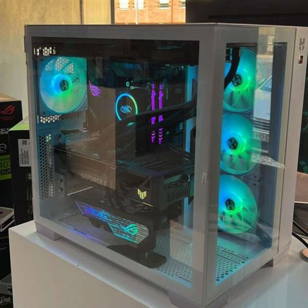 Computador Gaming R7 5800x 1TB 32GB 4070TI Water Cooling SEM SO USADO