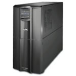 UPS APC Smart-UPS 2200VA LCD 230V com SmartConnect
